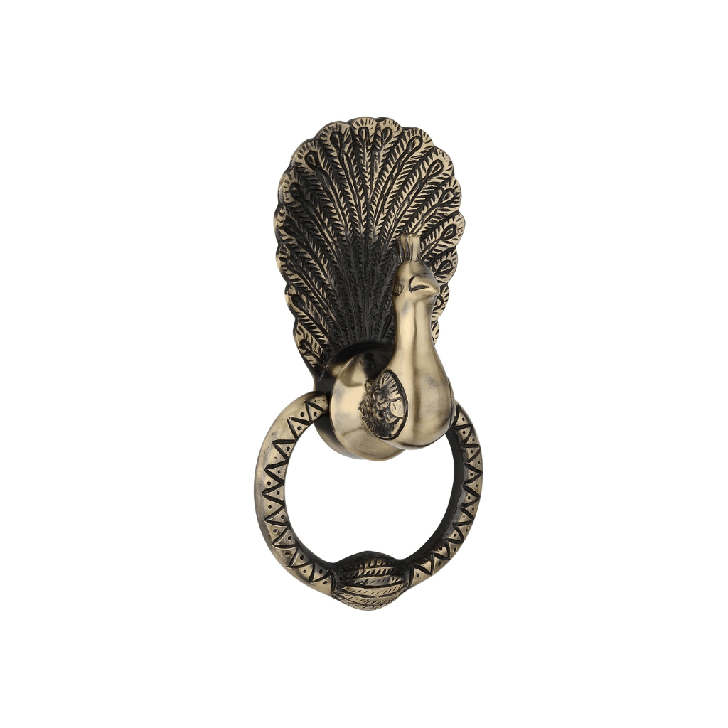 Enhance curb appeal with our top-rated brass door knockers. Explore the perfect blend of style and durability, as our premium brass knockers excel in both aesthetics and strength. Elevate your entryway with the best-in-class brass door knockers, optimizing security and charm for modern and classic doors.