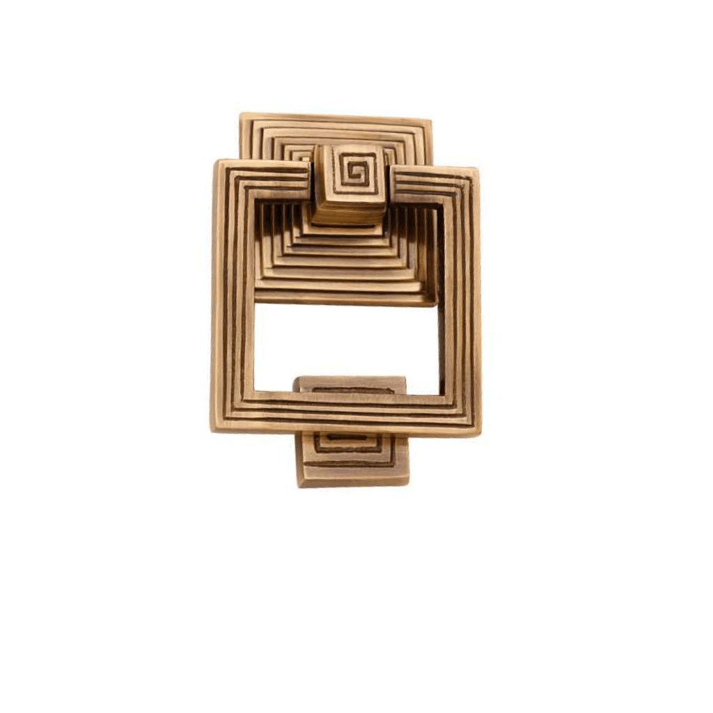 Enhance curb appeal with our top-rated brass door knockers. Explore the perfect blend of style and durability, as our premium brass knockers excel in both aesthetics and strength. Elevate your entryway with the best-in-class brass door knockers, optimizing security and charm for modern and classic doors.