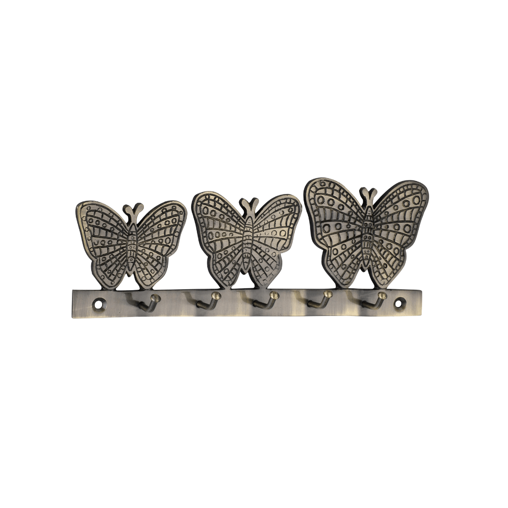 Sleek brass key hangers for stylish and organized spaces. Enhance functionality with a durable design for a touch of elegance. Discover the best in brass key hangers for a perfect blend of style and utility.