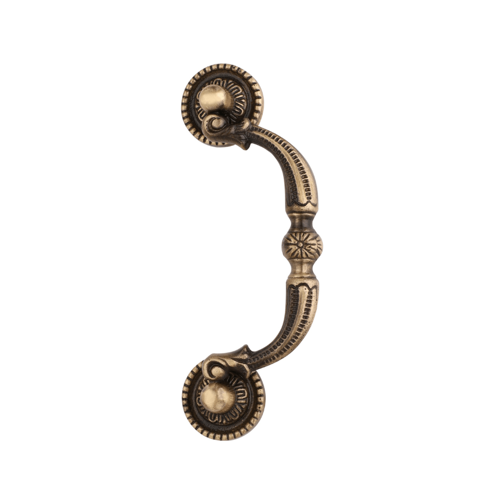 Explore chic brass drawer handles for a stylish furniture upgrade. Elevate drawers with durable brass pulls, optimizing both aesthetics and functionality. Discover the best brass drawer pulls for timeless elegance and lasting appeal.